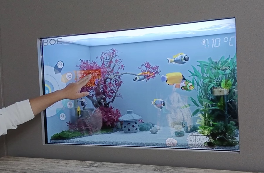 oled透明屏魚(yú)缸觸摸互動(dòng)-蘇州好奇數(shù)字科技.jpg
